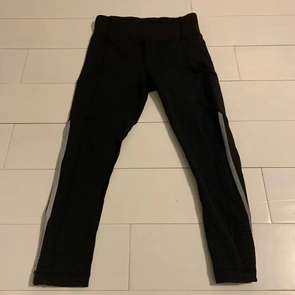 Lululemon Black Reflector Leggings Side Pockets 4 - Picture 1 of 8